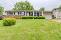 Building Photo - 2022 Jannette Dr