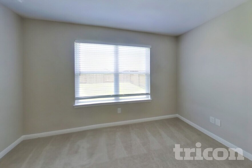 Building Photo - 7715 Vacek Meadows Loop