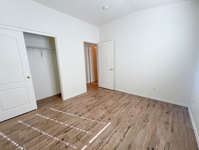 Building Photo - HOUSE - COTTONWOOD - VERDE SANTA FE / AMANTE