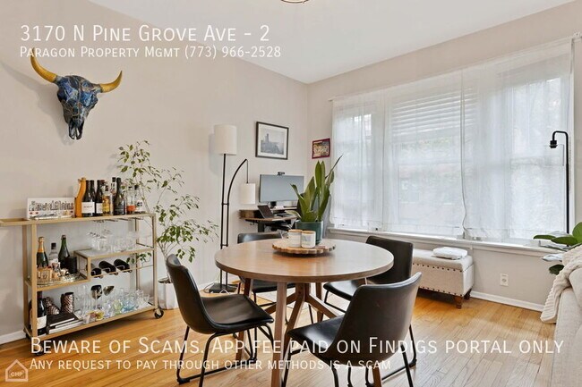 Building Photo - 3170 N Pine Grove Ave