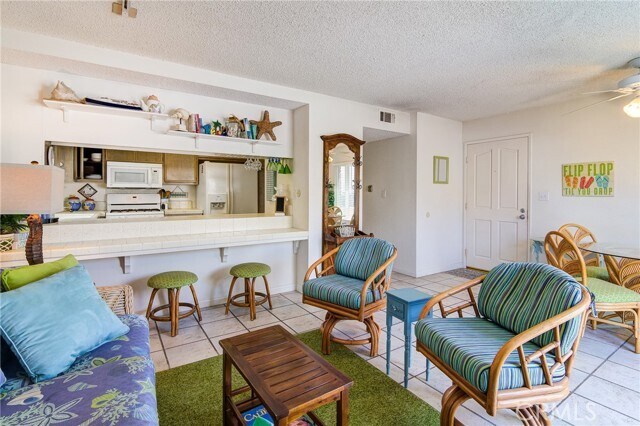 Building Photo - 110 31st St