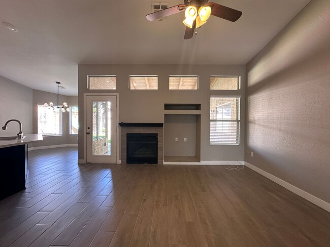 Building Photo - UPGRADED SINGLE STORY HOME WITH 4 BEDS, 2....