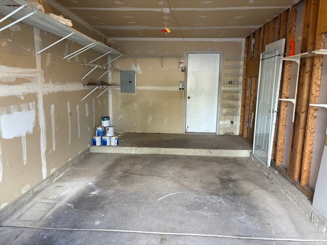 Building Photo - 8179 Ripple Ridge