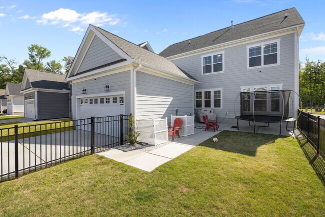 Building Photo - 2250 Captiva Ln