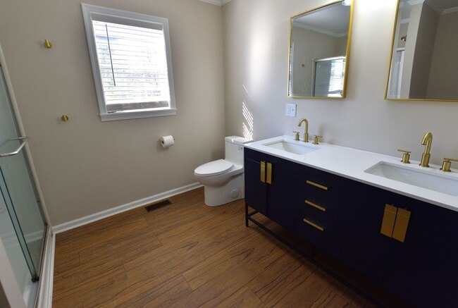 Building Photo - 1420 Eastern Ave