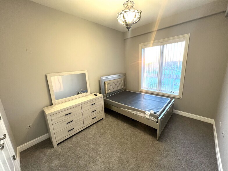 Building Photo - 3630 N Harlem Ave