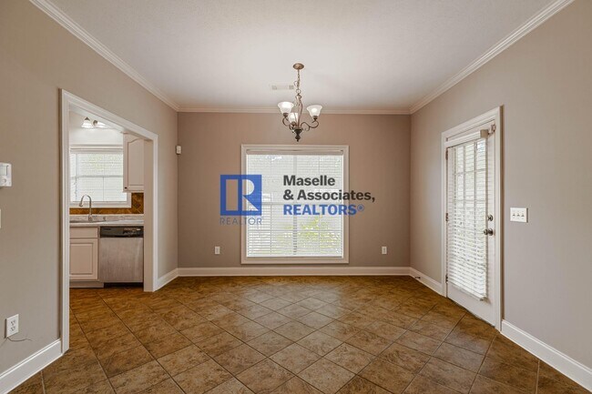 Building Photo - 3 Bed/2 Bath Home in Reservoir East of Brandon