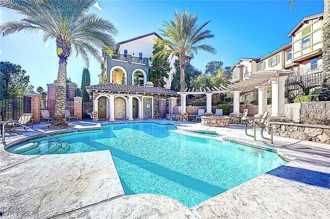 Building Photo - 45 Via Di Vita