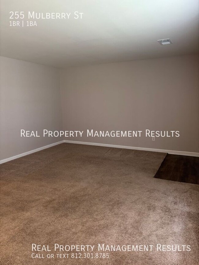 Building Photo - 255 Mulberry St