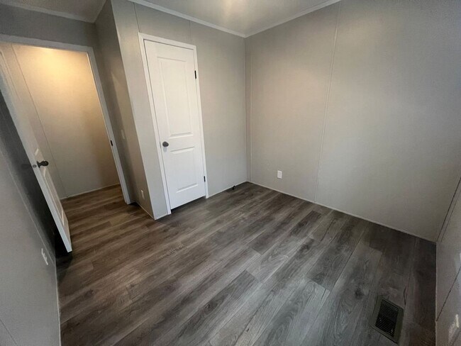 Building Photo - 2394 E Birch Dr