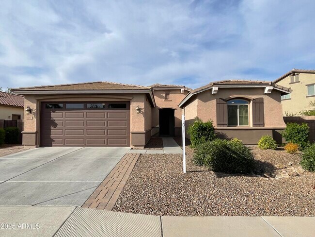 Primary Photo - 712 W San Carlos Way