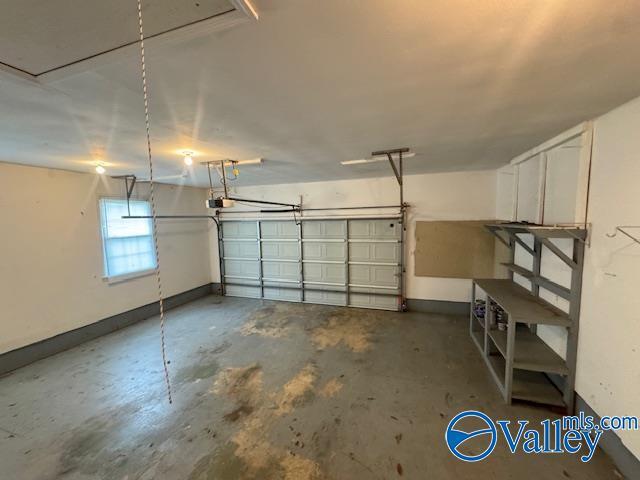 Building Photo - 808 Muriel Dr SE