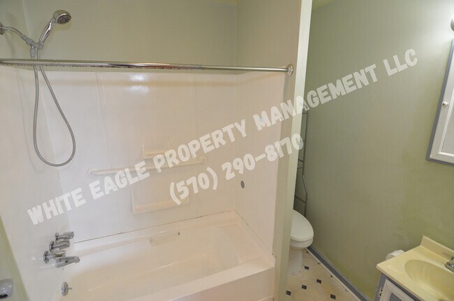 Building Photo - 57 1st St