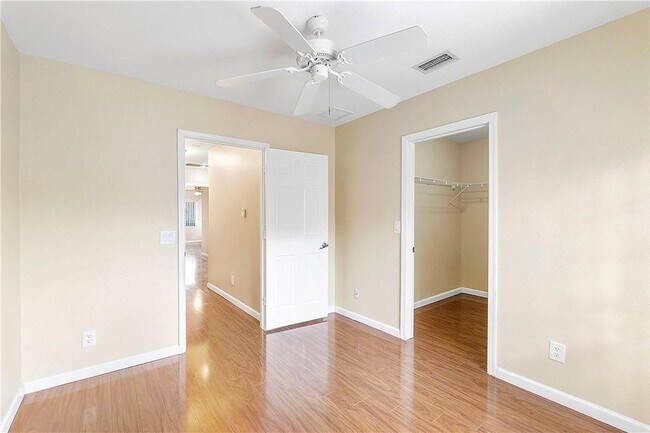 Building Photo - 8731 Cypress Walk Ct