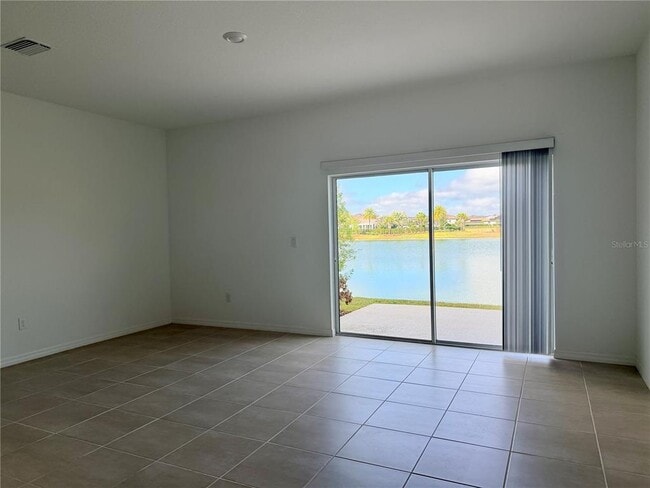 Building Photo - 2397 Paravane Wy