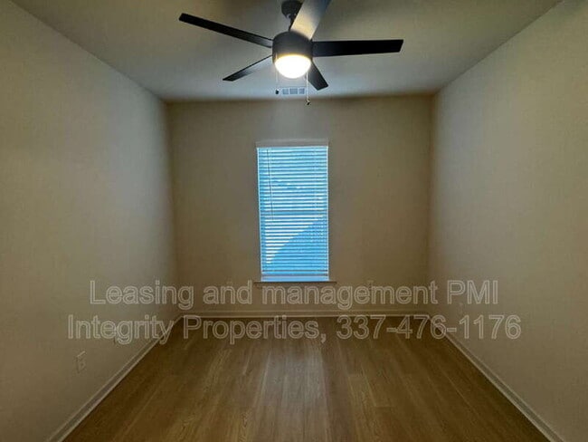 Building Photo - 101 Foster Grove Drive