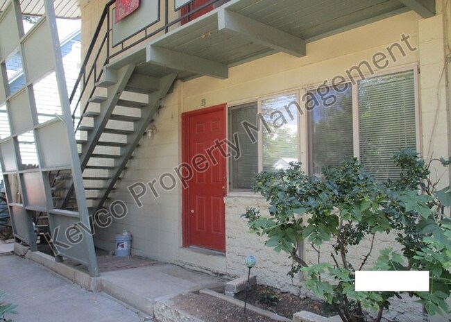 Interior Photo - 419 Laporte Ave