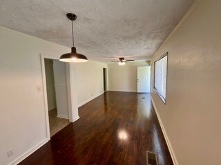 Building Photo - 2763 Emerald Dr