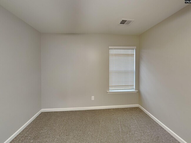 Building Photo - 42 Denali Cir