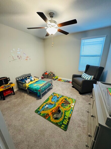 Building Photo - 7335 Canterbury Bells Ct