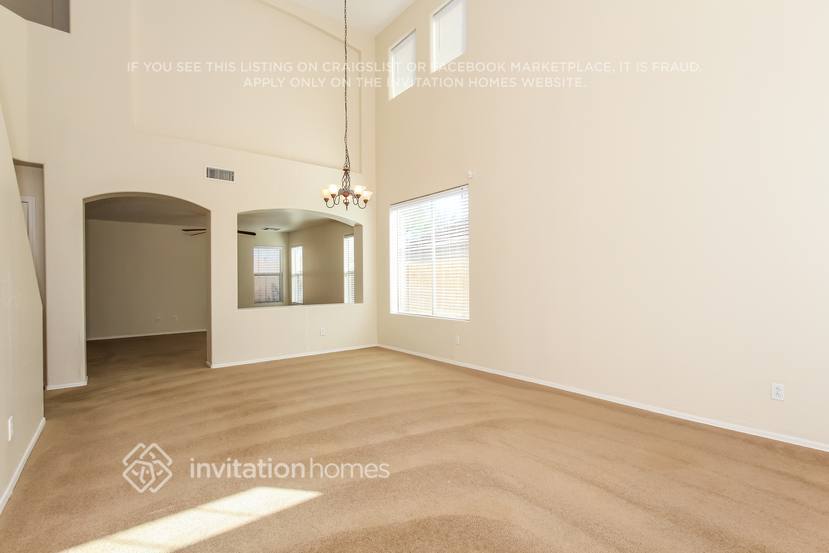 Building Photo - 27603 N 63rd Dr