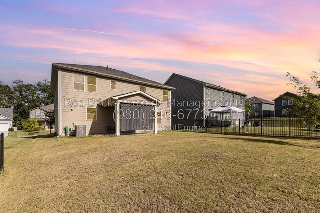 Building Photo - 17322 Carolina Hickory Dr