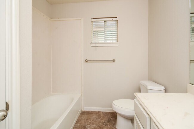 Primary Photo - 4959 N Cancun Dr