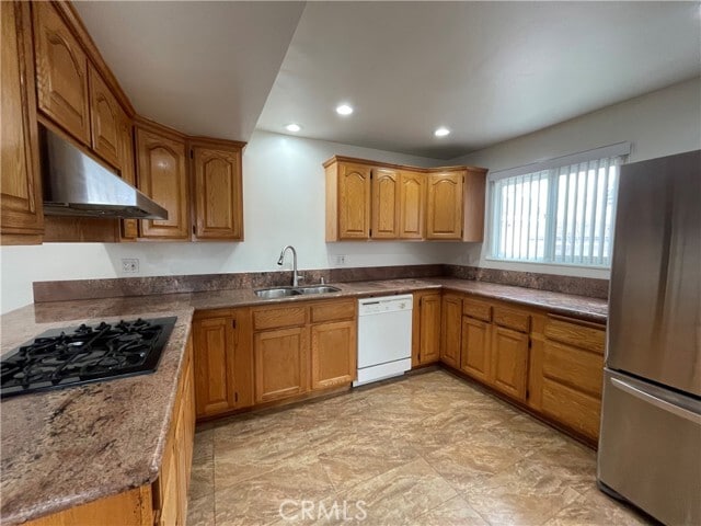 Building Photo - 18007 Belshire Ave