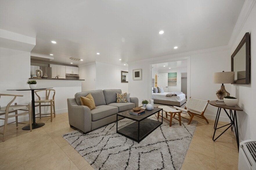Building Photo - 3254 Dos Palos Dr