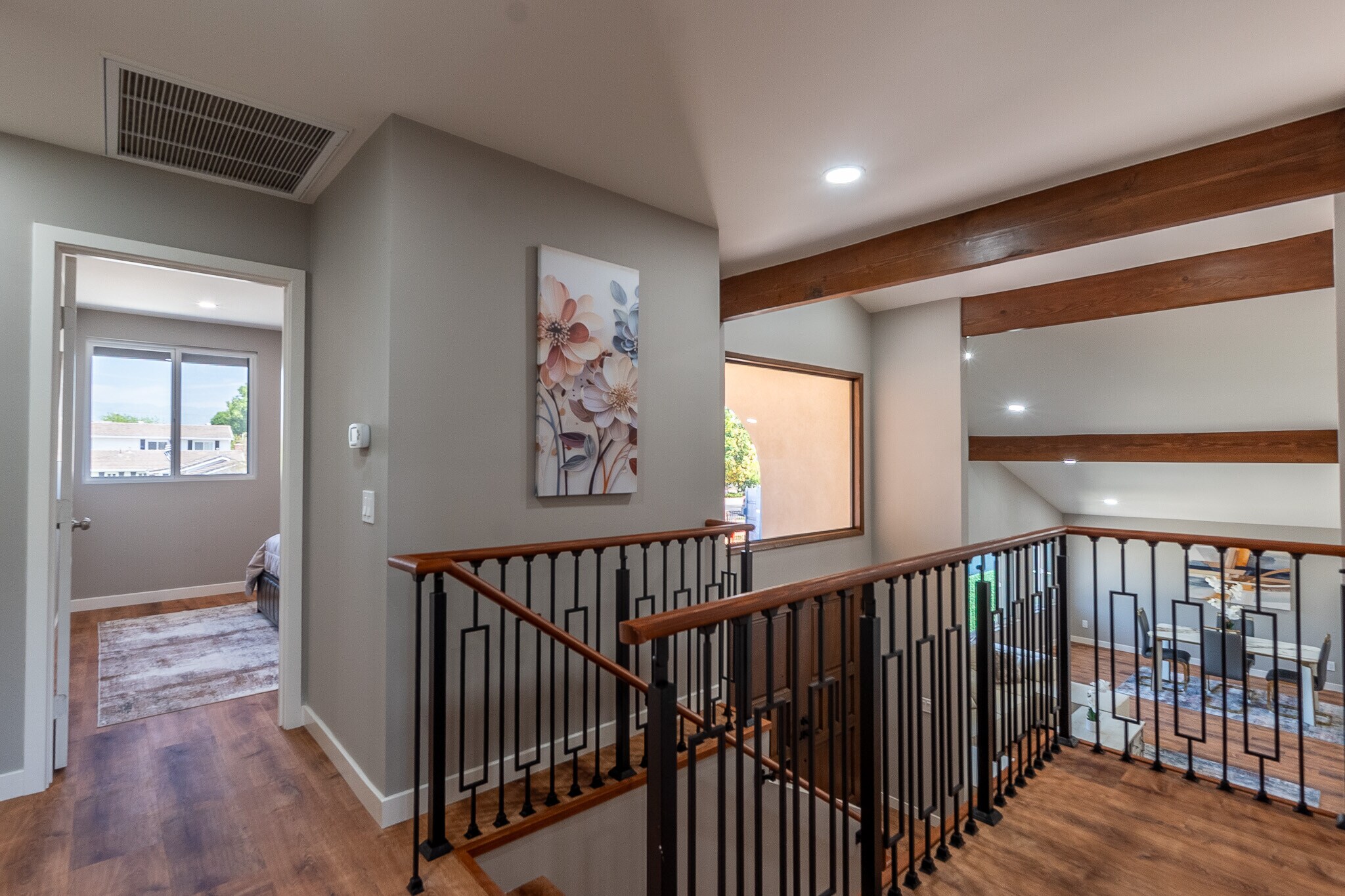 Building Photo - 20454 Strathern St