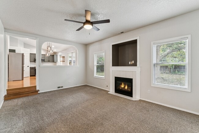 Building Photo - 5998 S Wallflower Pl