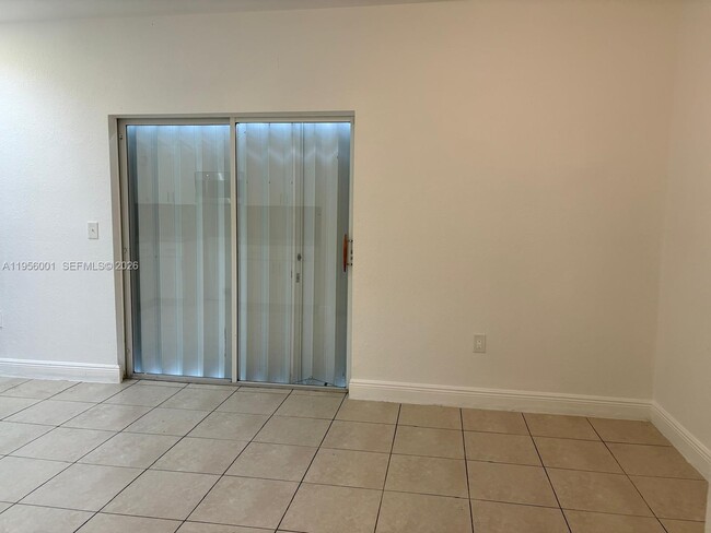 Building Photo - 2916 NW 51st St