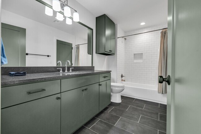 Building Photo - P.57 Kode Properties, LLC 1240-1242