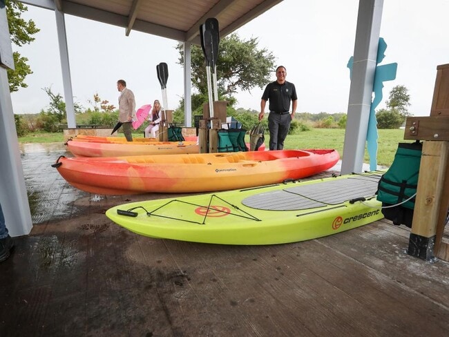 Building Photo - 1772 Yaupon Grove Ln