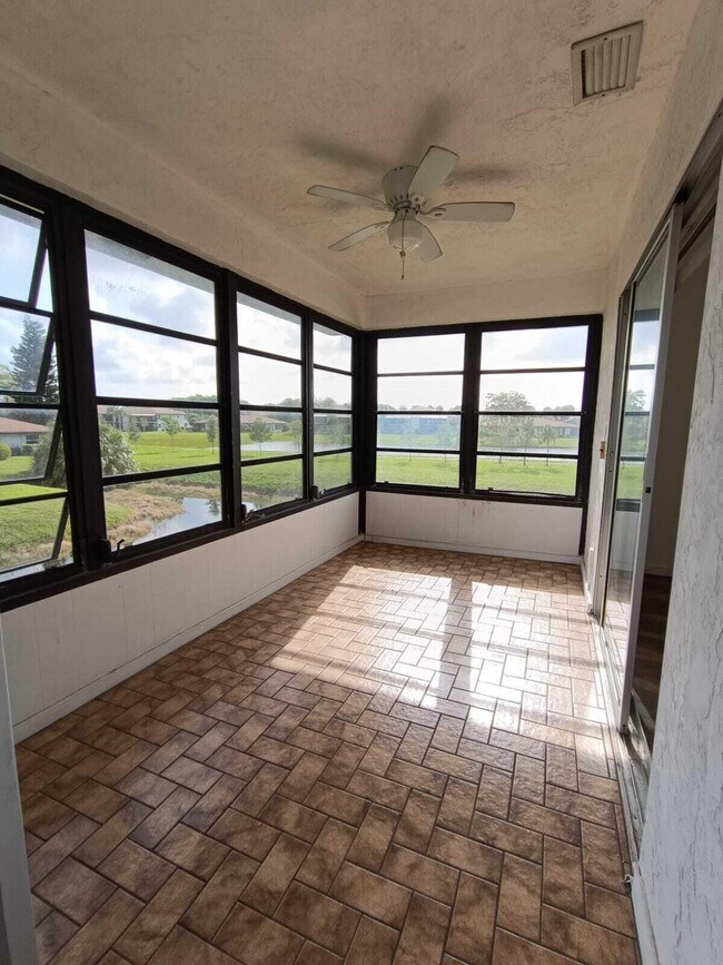 Building Photo - 13283 Pineapple Palm Ct