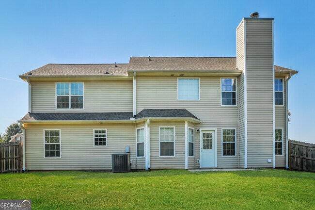 Building Photo - 210 Heaton Pl Trail