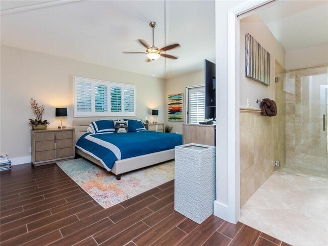 Building Photo - 2319 NE 16th Ave