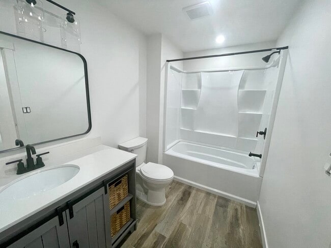 Building Photo - 6442 S Jordan Pkwy