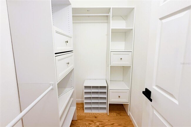 Building Photo - 3201 Bartlett St