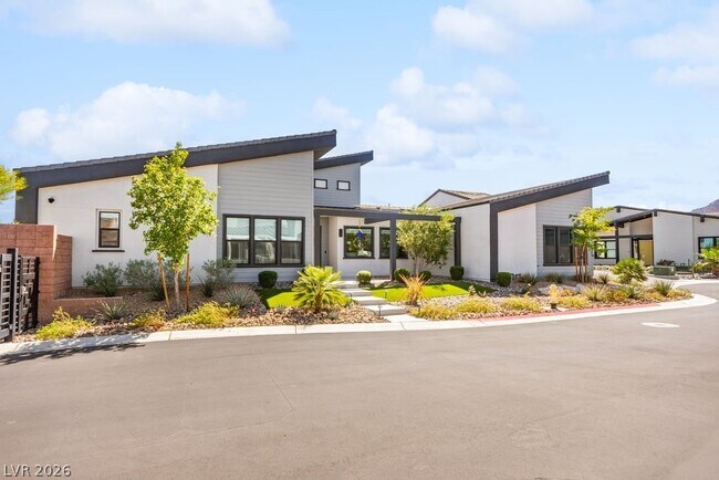 Building Photo - 4315 N Dapple Gray Rd