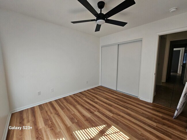 Building Photo - 13337 Calle Amapola
