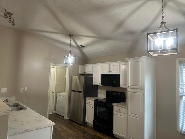 Building Photo - 1137 Iron Lace Ct