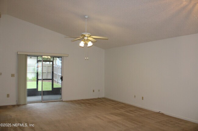 Building Photo - 11202 Mikris Dr S
