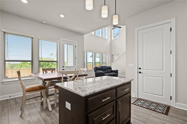 Building Photo - 12900 Stanford Dr