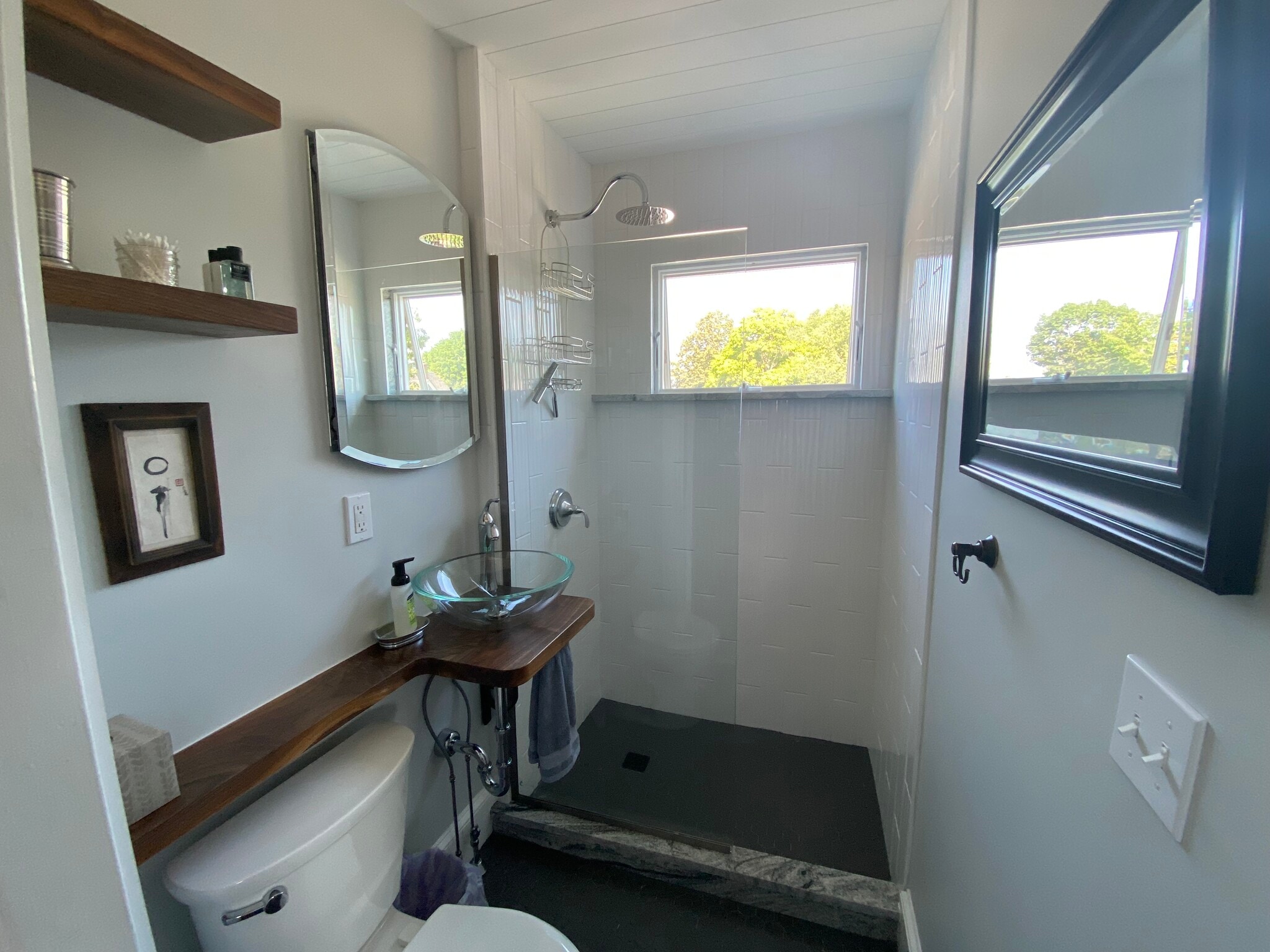 Building Photo - 45 Galvin St