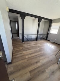 Building Photo - 339 N Downey Ave