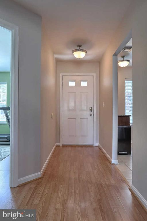 Building Photo - 1952 Wexford Rd