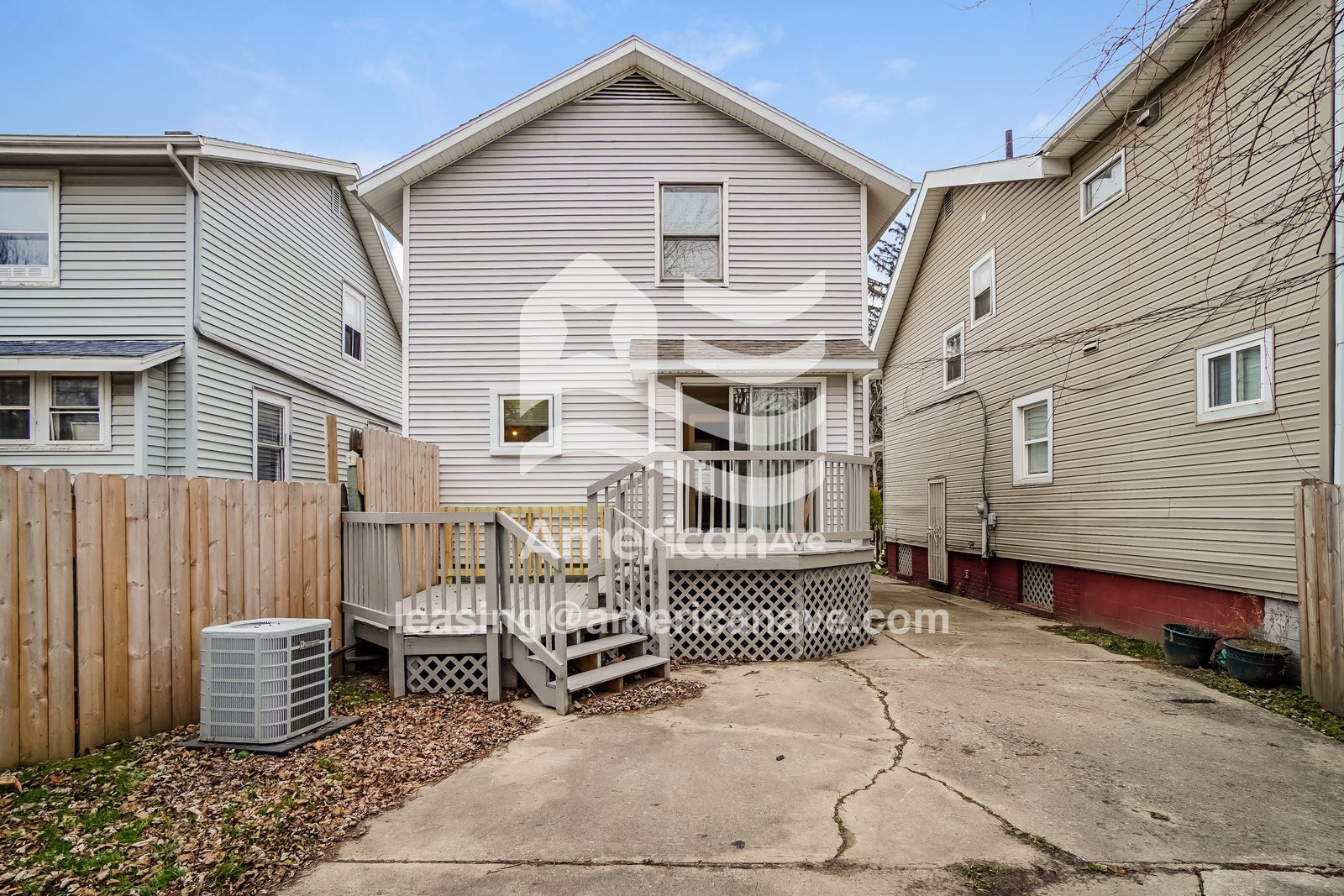 Building Photo - 3606 Leybourn Ave