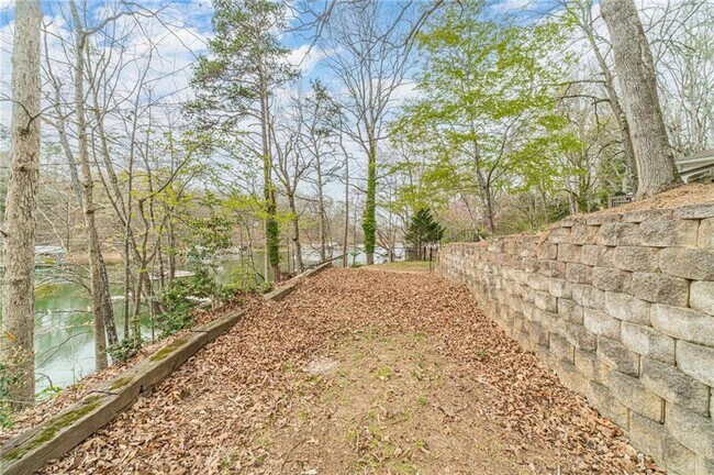 Building Photo - 691 Harbor Cove