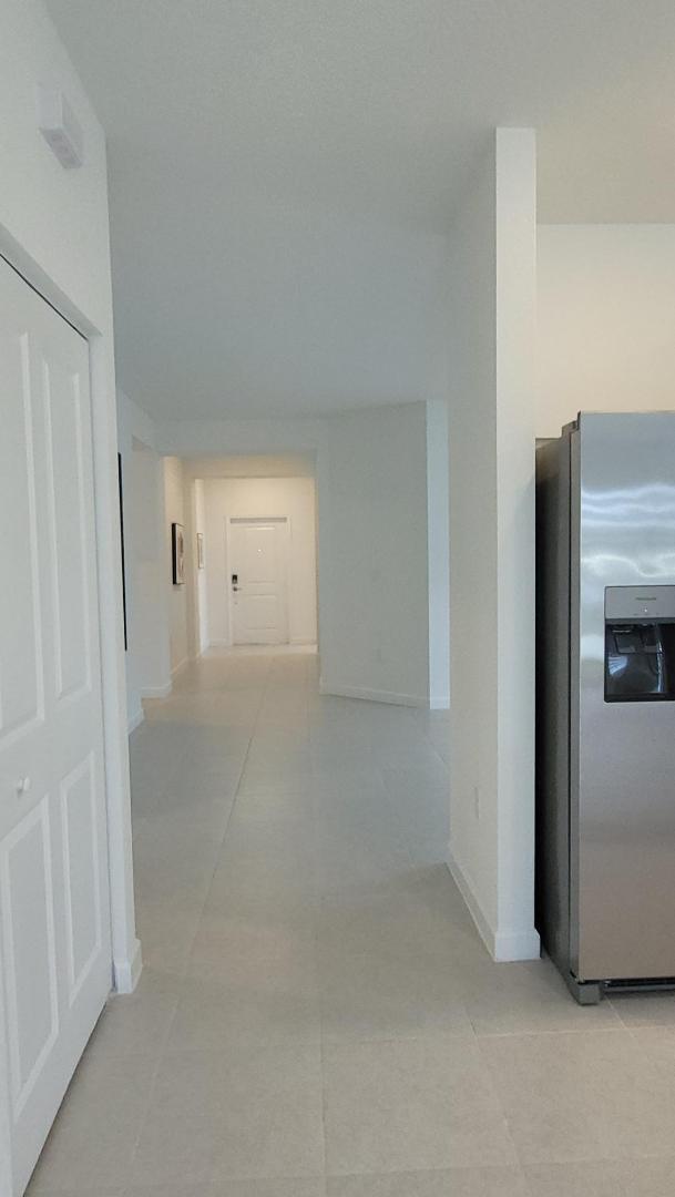 Building Photo - 16105 SW 149th Ave